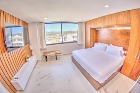 Cruz del Mar - Panoramic Rooftop Pool Views Near Marina